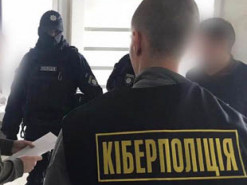 Украинский хакер взламывал иностранные банки и выводил деньги через криптовалюты