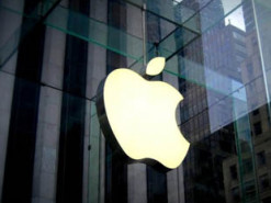 Капитализация Аpple рекордно обвалилась