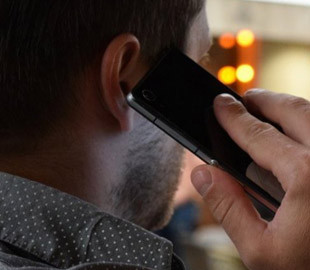 Співробітники правоохоронних органів торгували даними мобільних розмов — ДБР