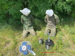 ВСУ взяли в полон двох окупантів з награбованою побутовою технікою