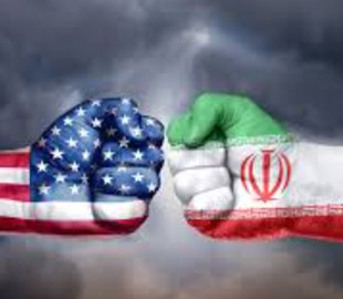 "Чорна діра": Іран втратив три підводні човни під час операції США