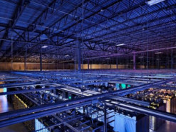 Google переносит производство из Китая