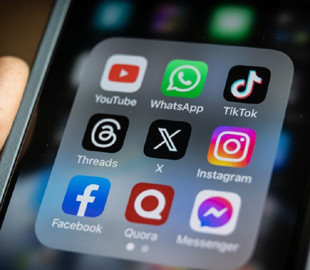 У рф знову стався масштабний збій у роботі операторів зв'язку та інтернету