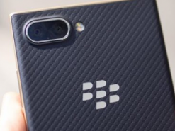 Blackberry занимается разработкой нового смартфона Adula
