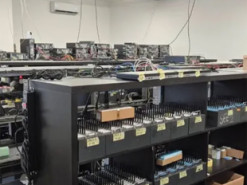 Поліція Латвії викрила шахрайську схему, в якій було задіяно 40 000 SIM-карт