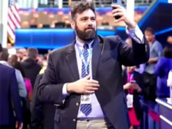 Reuters: Блогери конкурують з журналістами за доступ та простір на Національному зʼїзді демократичної партії США