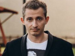 "Робить себе жертвою": Сєрга відповів на звинувачення Тодоренко і показав справжнє листування з нею