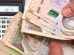 Шахрай видурив у жінки понад 160 тисяч гривень під приводом оформлення соціальної виплати