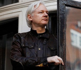 Ассанж захотел раскрыть секретные обвинения