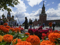 У Росії клієнт алкомаркету викликав поліцію, бо в магазині критикували війну