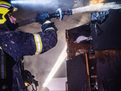 Столичні рятувальники ліквідували пожежу в Дніпровському районі