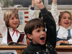 Эксперт рассказал о пользе смешанного обучения школьников в период карантина