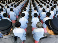 Десятки китайцев притворялись женщинами и сели в тюрьму