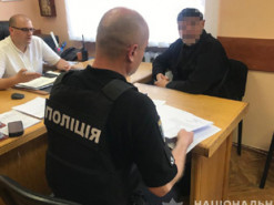 В Киеве полицейские задержали местного жителя за распространение незаконной информации в социальной сети