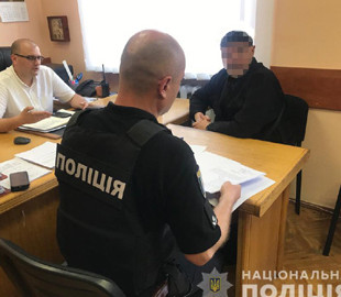 В Киеве полицейские задержали местного жителя за распространение незаконной информации в социальной сети