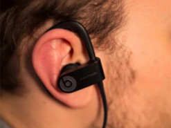 Apple показала, как выглядят новые Powerbeats 4