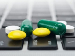 Рада разрешила в Украине продажу лекарств онлайн