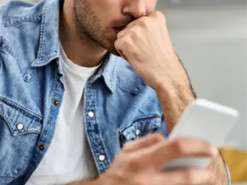 Почне "зависати" і не тільки: що буде, якщо перестати оновлювати смартфон