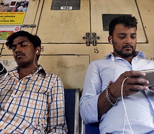 Призывы к убийствам в WhatsApp вынудили Индию задуматься о массовых блокировках