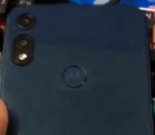 Первые фото и характеристики новой Motorola