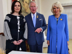 У принца Чарльза з’явилася марка з російським військовим кораблем