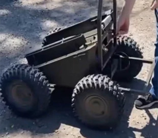 Український бойовий робот "Гном" отримав "повідець": як це допоможе військовим у боях
