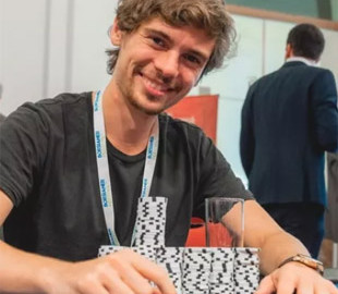 Немецкий мультимиллионер проиграл в покер 1,5 миллиона долларов за 2021 год
