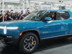 Rivian удалось выпустить в первом квартале 2553 электромобиля