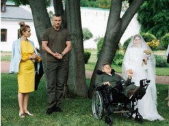 Екссекретар РНБО одружився в інвалідному візку – фото молодят