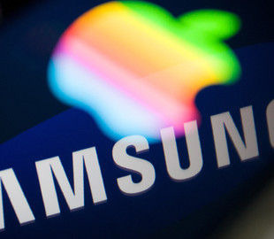 Samsung продовжує знущатися з Apple: тепер потролили за дисплей iPhone 14