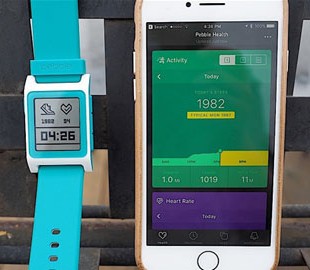 Жизнь умных часов Pebble может продолжиться и после закрытия фирменных сервисов