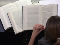 The Verge: созданный Искусственным интеллектом учебник оказался лучше обычных пособий