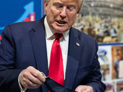 Трамп обвинил ведущие соцсети в поддержке демократов