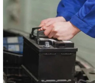 Навіть холодильник і телевізор працюватимуть: як зробити повербанк з акумулятора