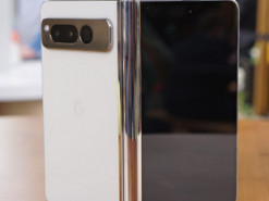 В мережу потрапило перше живе фото Google Pixel Fold 2