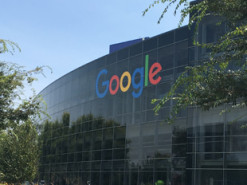 Вперше за 10 років: частка Google у пошуковому трафіку впала нижче 90%