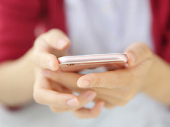 Тысячи платных интимных фото и видео девушек оказались в открытом доступе