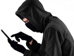 Поліцейські знайшли злочинців, які ошукали чоловіка через сайт “OLX”