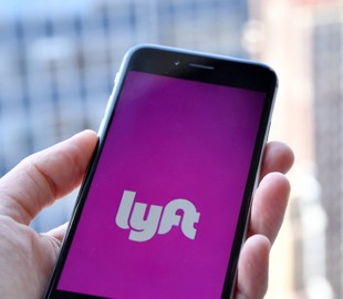 Инвесторы подали в суд на Lyft после IPO
