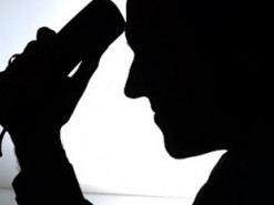 Телефонный мошенник обманул женщину на 450 тысяч гривен