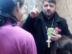 Шахраї створили "липову" Фейсбук-сторінку священика ПЦУ і просять гроші