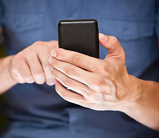 Мужчина креативно отомстил телефонному мошеннику