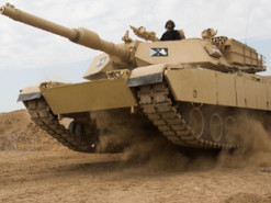 Легкі, але живучі: США готують нові танки для армії з урахуванням досвіду України