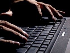 Экс-глава eBay пожертвовал полтора миллиона долларов на борьбу с интернет-педофилами