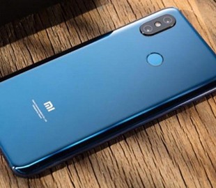 Xiaomi продолжает улучшать прошлогодний смартфон Xiaomi Pocophone F1