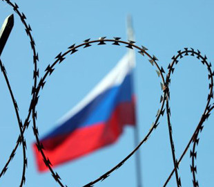 Велика Британія та країни ЄС посилять боротьбу з тіньовим нафтовим флотом РФ, - Bloomberg