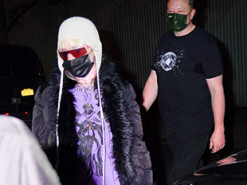 Редкий выход: Илон Маск и Граймс сходили на ужин в Нью-Йорке