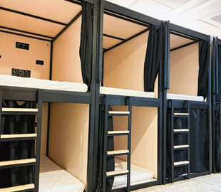 Співробітники IT-компаній почали орендувати ліжка-капсули у Сан-Франциско