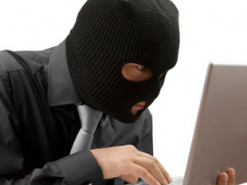 За объявления в интернете накажут мужчину из Харьковской области