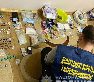 Во Львове полиция изъяла наркотиков и психотропов почти на 2 млн грн